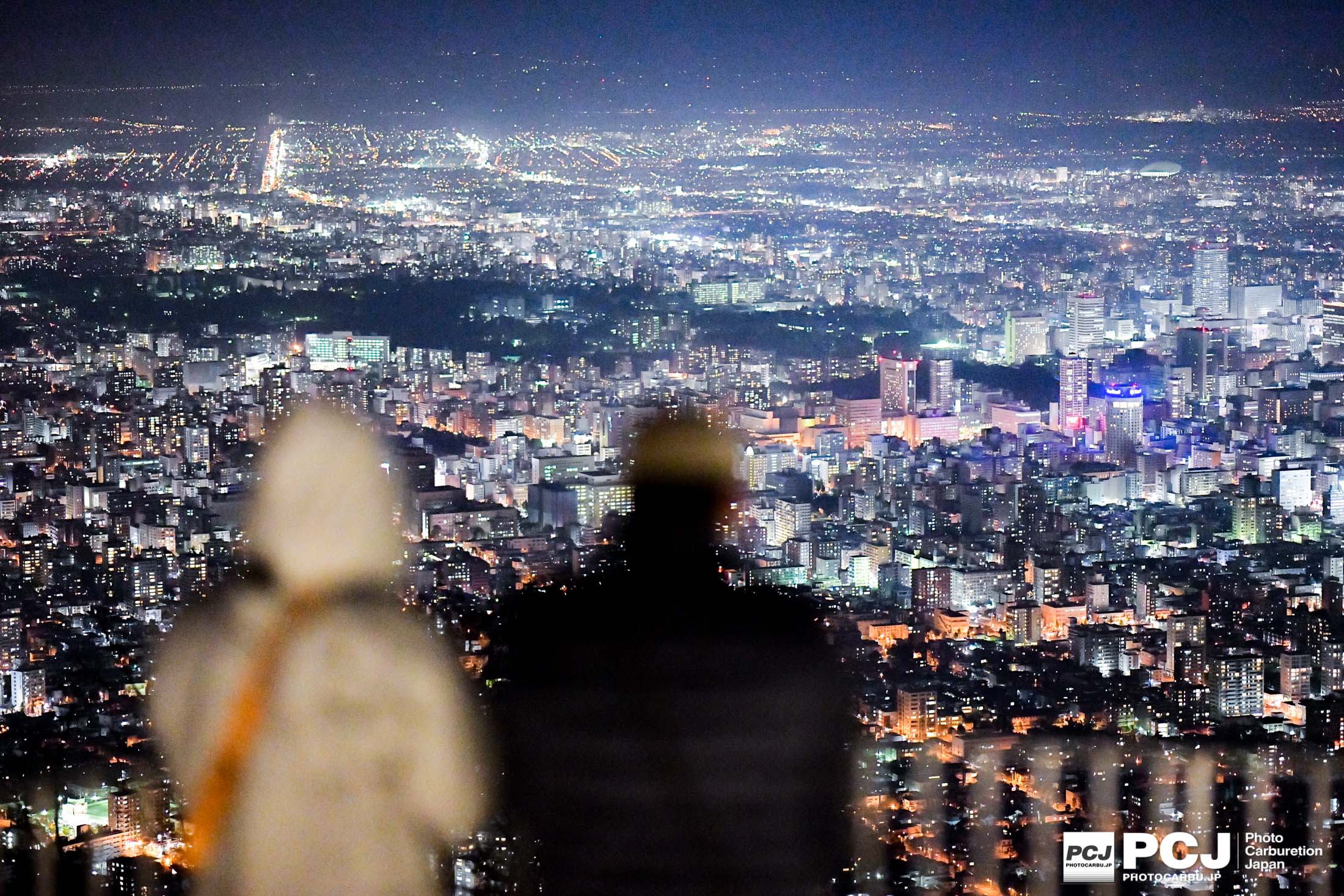 日本絶景夜景の一つに含まれる藻岩山からの夜景