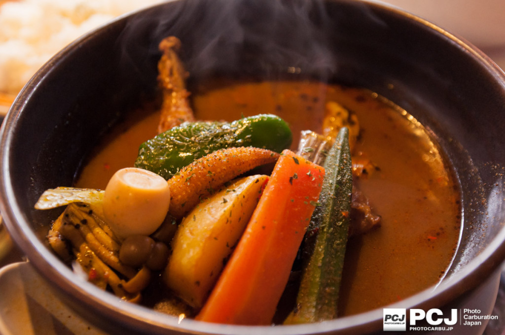 チキン&ベジタブルカリー！いま見ても、スパイスの香りが漂ってきそうな！カレー