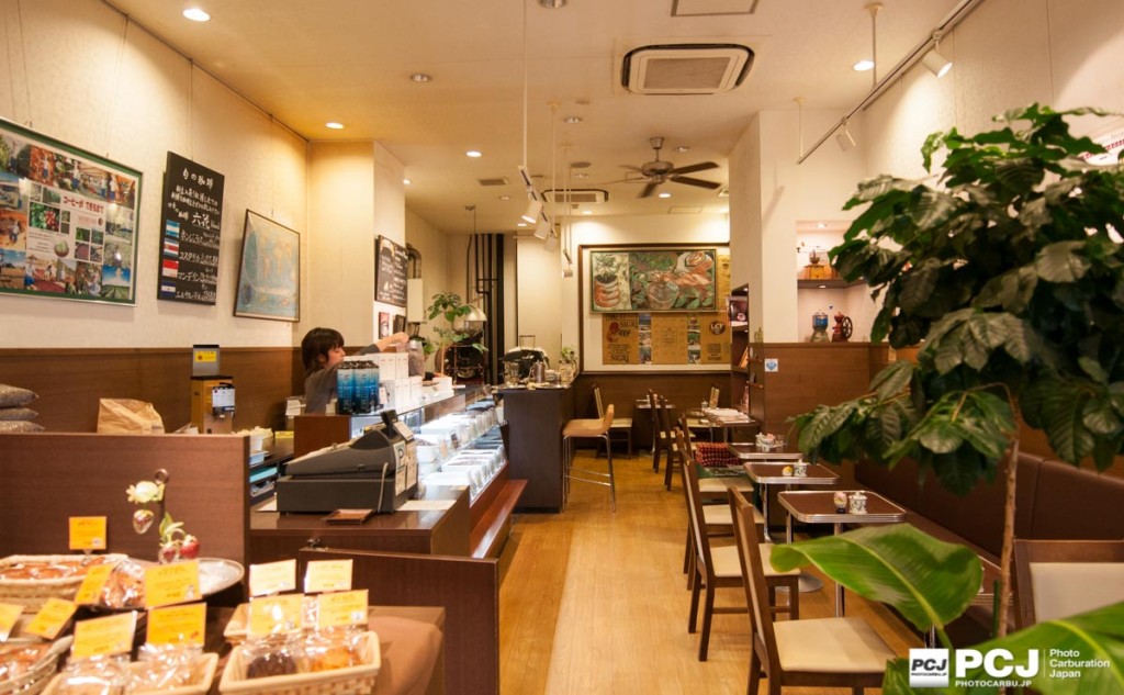 丸美珈琲店内 - 落ち着きのある店内