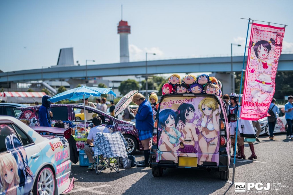 ラブライブ、東方、アイドルマスターの痛車が本当に多く集まっていました