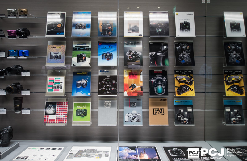 雑誌類の展示もあり。昔の表紙でもワクワクする。