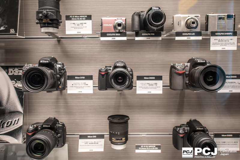 中央のがD5000。写真を教えてくれた先生。