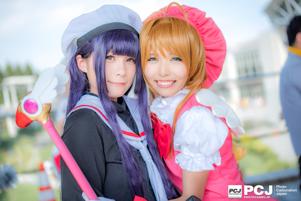向い合って抱き合うとホントに中の良さが際立ちます><