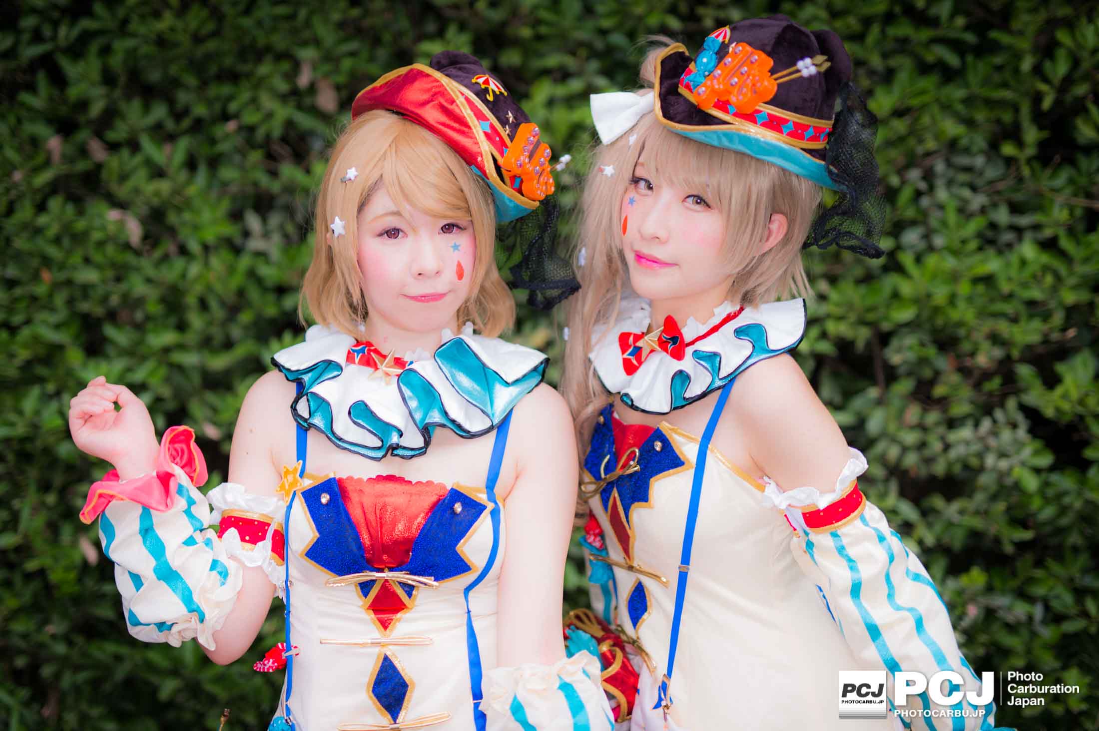 左 花陽まる さん twitter: @_ka_yo_ma_ru_ ラブライブ/小泉花陽 右 のあちゅん さん twitter: @Noa__O912 ラブライブ/南ことり